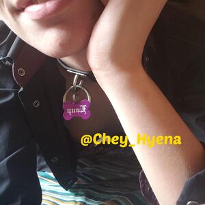Chey_hyena mym