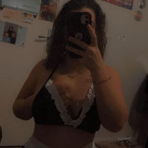 Chloe_19 mym