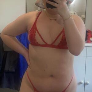 Chloe_bigpussy mym