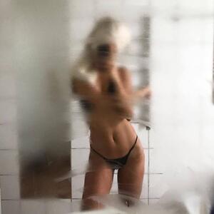 Chloe_olly mym