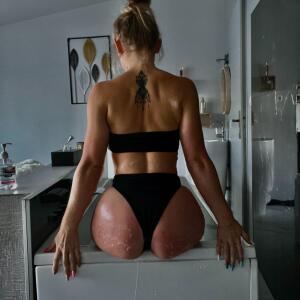 Chloekeyla mym