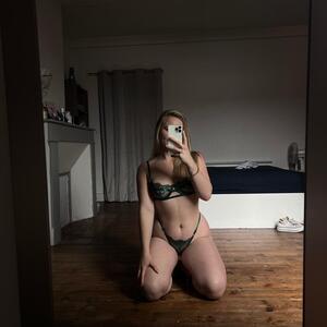 Chloekeyla mym