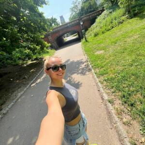 Clara_blondy mym