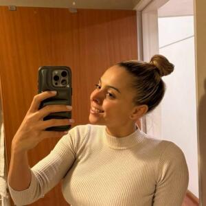 Clara_blondy mym