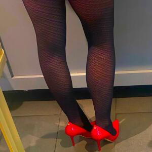 Clara_sexy_socks mym