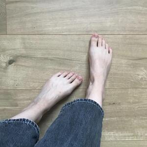Claraforfeet mym