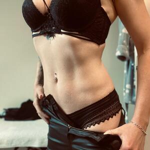 Clem_sexy_the_forbidden_fruit mym