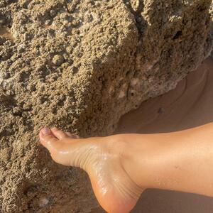 Cleo_feet69 mym