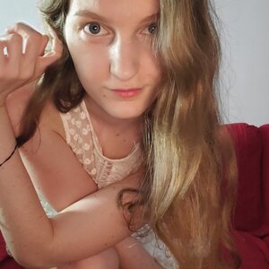 Cleodeschamps mym