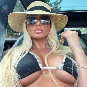 Coco_surmym_ mym
