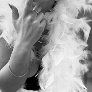 Coquine_cuir_lingerie mym