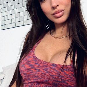 Cora_lie mym