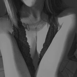 Couple2horny mym