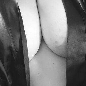 Curvydream04 mym