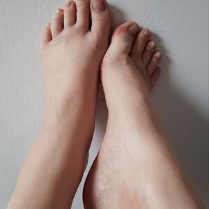 Cute__feet mym