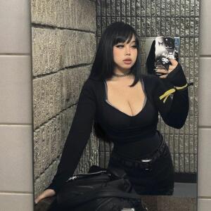 Cyb4rAnGeL onlyfans