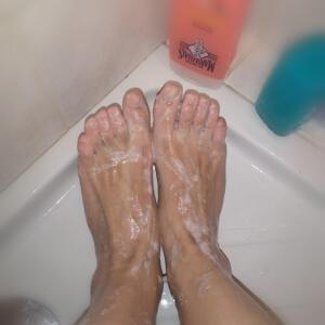 Dama-nogi_feet mym