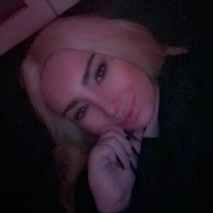 Dark_dahlia mym
