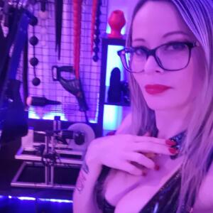 Dark_trouple_bdsm mym