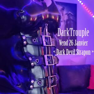Dark_trouple_bdsm mym