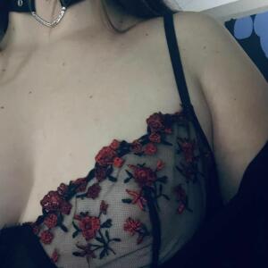 Darkgirl70 mym