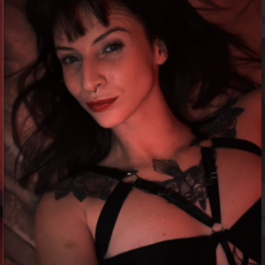 Divine_medusa mym
