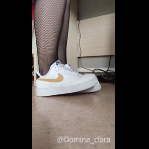 Domina_clara mym
