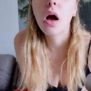 Doriane_show mym