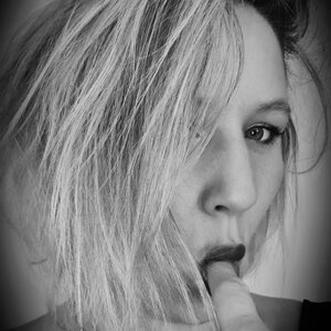 Douce-sensuality mym