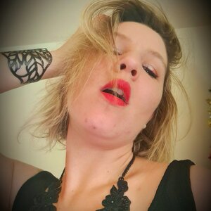 Douce-sensuality mym