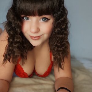 Easty_nudes mym