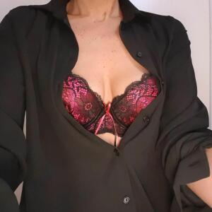 Elea_milf_breizh mym