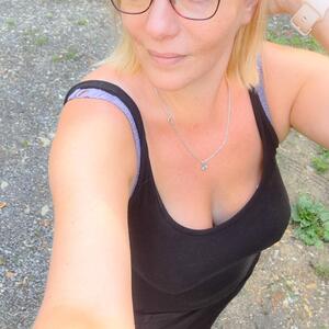 Eleanna_rose mym