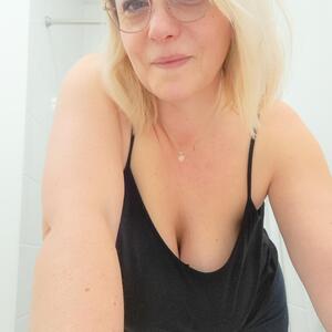 Eleanna_rose mym