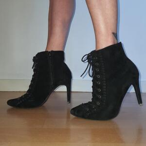 Elisa_jane_sense mym