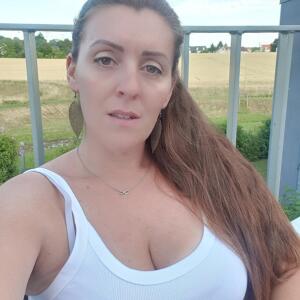 Ella_sexy mym