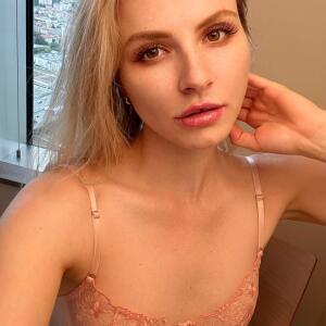 Ellie_sorel mym