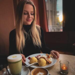 Elodie_charm mym