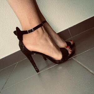 Elora_rose mym