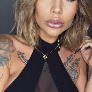 Emi_joliejolie mym