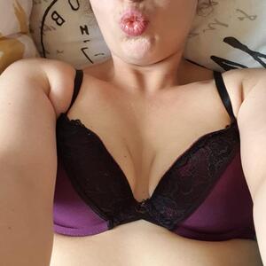 Emilie_sanstaboo_fans mym