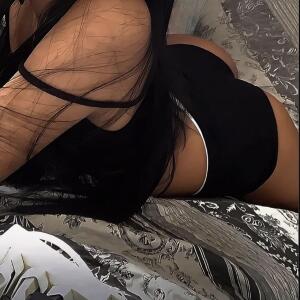 Emma_onthemoon mym