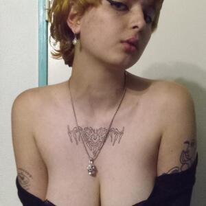 Emmi_lucoeee mym