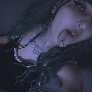 Emmi_lucoeee mym