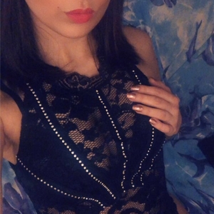 Emy_prada mym