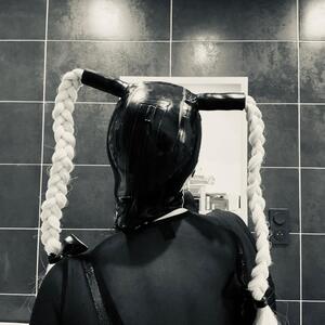 Erika_anal mym
