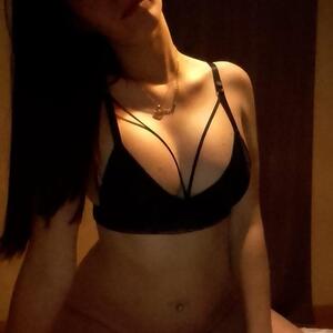 Estelle__x mym