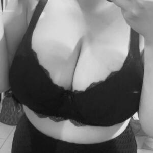 Evy_max mym