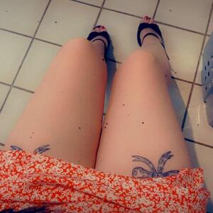 Exhibcouple mym