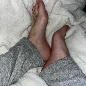 Fannyy_feet mym